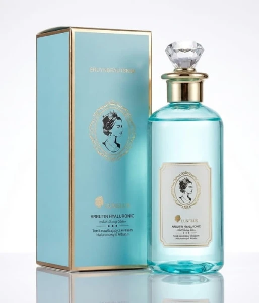 LUXELUX Nawilżający Tonik z Kwasem Hialuronowym i Arbutyną 280 ml.jpg